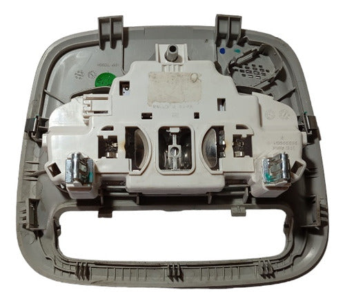 Luz De Teto Chevrolet Tracker Onix 2020 A 2023 26222953