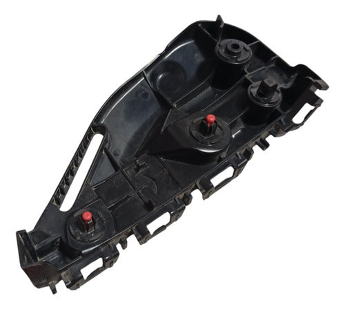 Suporte Guia Parachoque Dianteiro Direito Hilux 2016 A 2020