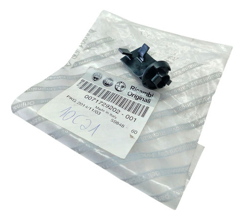 Suporte De Fixação Tampão Interno Fiat Stilo - Novo Original