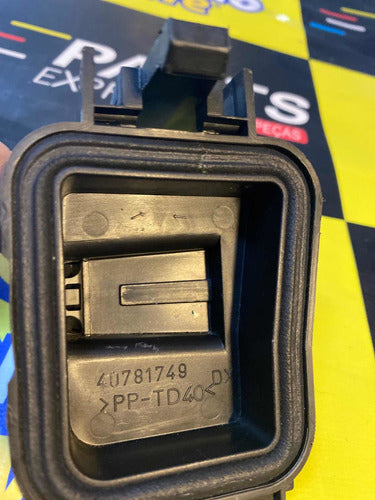 Tampa Vedação Farol Stilo 03/11 Lado Dir. Original Novo!