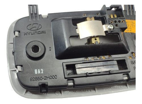 Luz De Teto Interna Hyundai Cortesia L30 2009/2012 Original