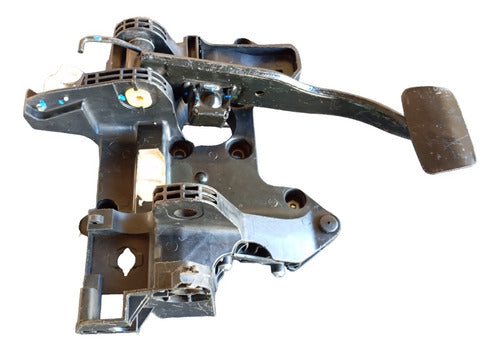 Pedal De Freio Chevrolet Spin 1.8 Automático Com Detalhe