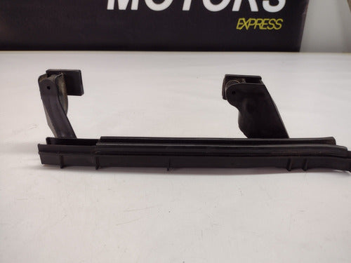 Guia Vidro Porta Tras/esq Citroen C5 2009 Original