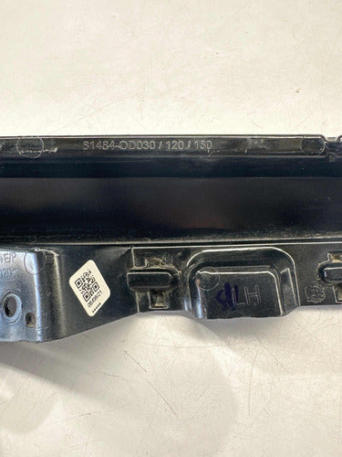 Moldura Luz Diurna Esquerda Toyota Yaris 2021 81484-od030