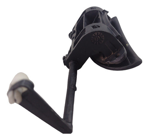 Maçaneta Externa Dianteira Esquerda Peugeot 206/207 03 A 11