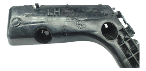 Suporte Guia Parachoque Dianteiro Lado Esq. Corolla 17/19
