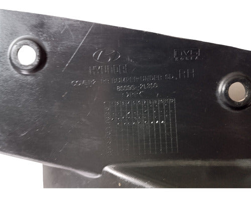 Suporte Traseira Direita Para-choque Hyundai I30 2007 A 2012