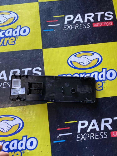 Tampa Falsa Rádio Painel Fiat Original Nova 100180316 14 A20