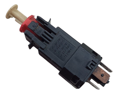 Interruptor Luz Freio Astra 2004 A 2011 Original 13173407