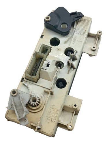 Comando Ar Condicionado Peugeot 307 L6192 2002 A 12 Detalhe