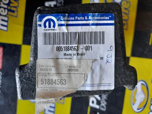 Batente Absorvedor Parachoque Diant Siena 2013 A 18 51884563
