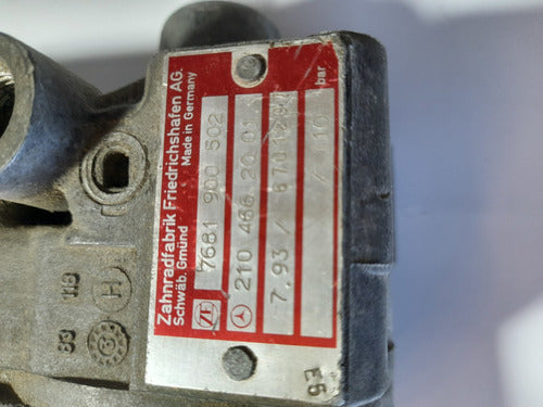 Bomba De Direção Hidráulica Mercedes Benz E300 1993 A 2000
