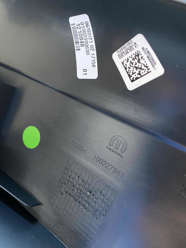 Acabamento Coluna Direção Mobi 18/19* (100227943)