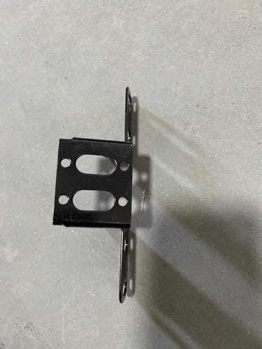 Chapa Batente Capô Cargo 815 1119 2824 2422 - 85hb16c750aa