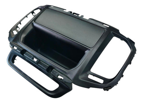 Moldura Frontal Central Do Painel Radio Fiat Toro 100229579