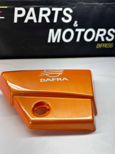 Tampa Lateral Direita Laranja Dafra Kansas 150 Original