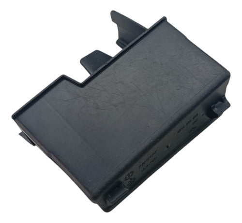 Suporte Da Caixa De Fusivel Renault Megane 2007 A 13 Detalhe