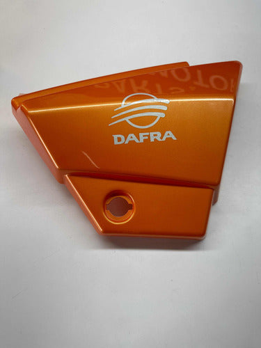 Tampa Lateral Direita Laranja Dafra Kansas 150 Original