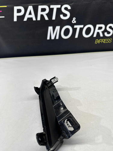 Moldura Luz Diurna Esquerda Toyota Yaris 2021 81484-od030