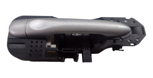 Maçaneta Externa Traseira Direita Renault Fluence 2011 A 17