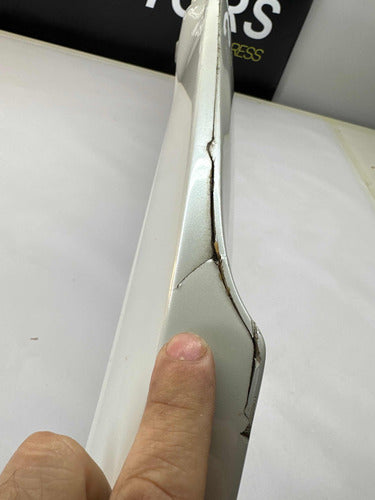 Spoiler Tampa Traseira Toyota Hilux Sw4 2016/2020 C/detalhe
