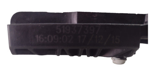 Suporte Maçaneta Externa Traseira Esquerda Fiat Toro 16 A 21