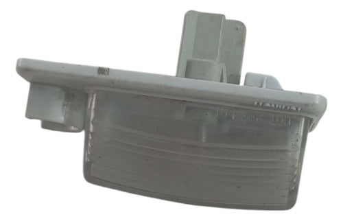 Luz Da Placa Traseira Nissan Sentra 2011 A 2013 6246