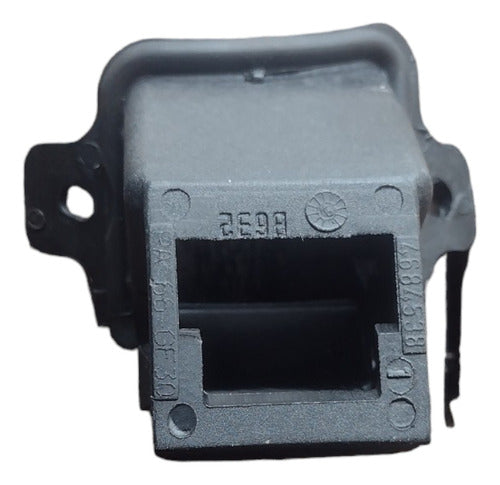 Suporte Da Portinhola Do Tanque De Combustível Fiat Doblo