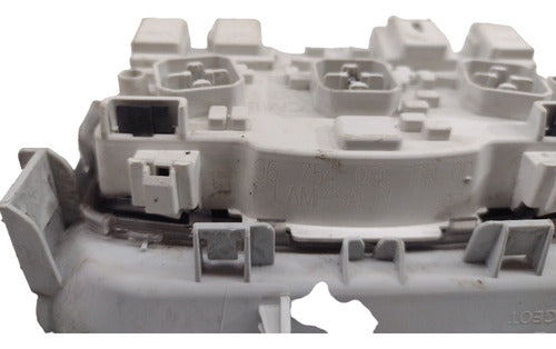 Luz Teto Cortesia Peugeot 208 96754056 Original 2008 A 2020
