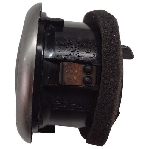 Difusor De Ar Condicionado Esquerdo Nissan Livina 68761cj100