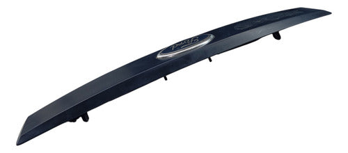 Friso Tampa Traseira Luz Placa Ford Fiesta 2003 A 2012