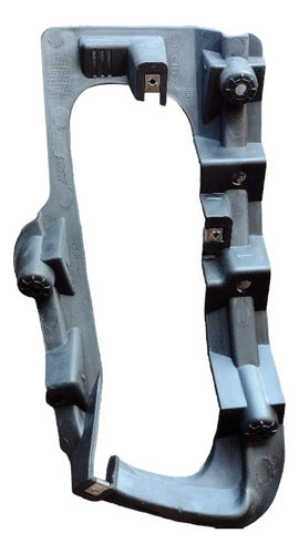 Suporte Farol De Milha Lado Direito Fiat Punto 2013 A 2016