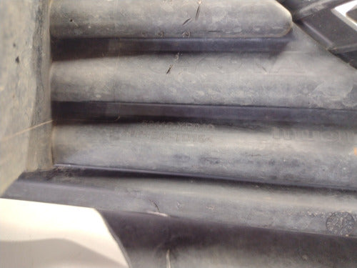 Grade Parachoque Toyota Etios 16/21 53112yp010