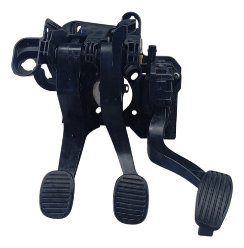 Pedal Freio Embreagem Acelerador Fiat Mobi 1.0 2016 A 2021