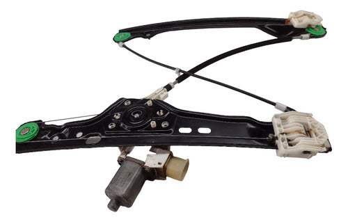 Máquina De Vidro Dianteiro Direito Bmw 320i 325i 2006 A 2012