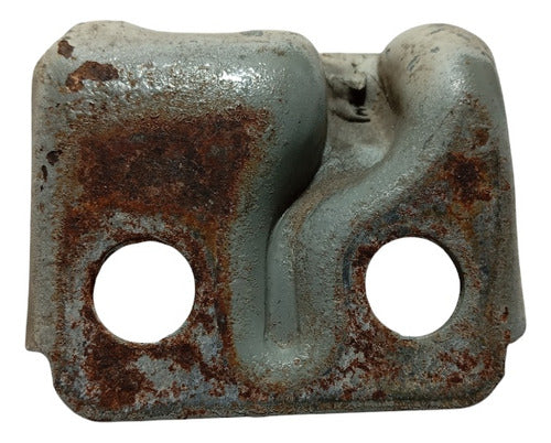 Suporte Inferior Dobradiça Dianteira Direita Fiat Idea 06a16