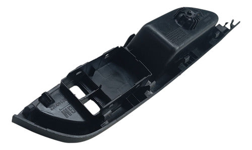 Moldura Botão Vidro Elétrico Esq. Onix Prisma 52140022