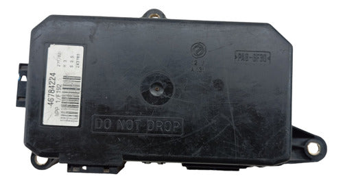 Modulo Conforto Vidro Dianteiro Direito Fiat Stilo 2002 A 05