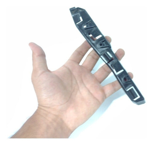 Guia Parachoque Dianteiro Direito Renault Sandero 2008 A 14