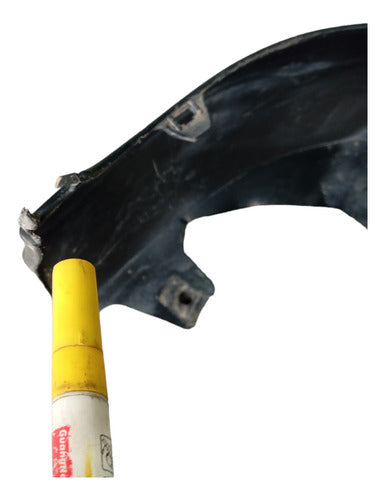 Spoiler Do Para-choque Traseiro Toyota Corolla Cros Detalhe