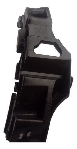 Guia Parachoque Traseiro Esquerdo Renault Fluence 2011 A 017