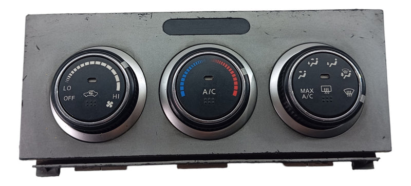 Comando Ar Condicionado Nissan Sentra 2009 A 2012 Original