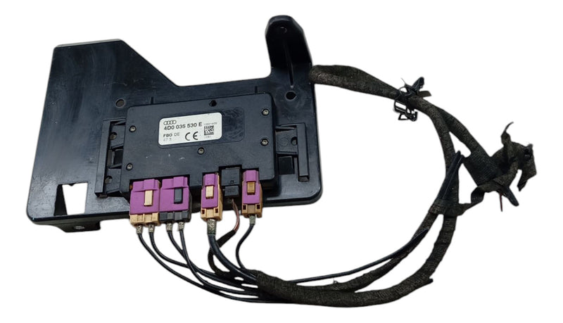 Modulo Central Antena Audi A3 Com Suporte 4d0035530e Detalhe