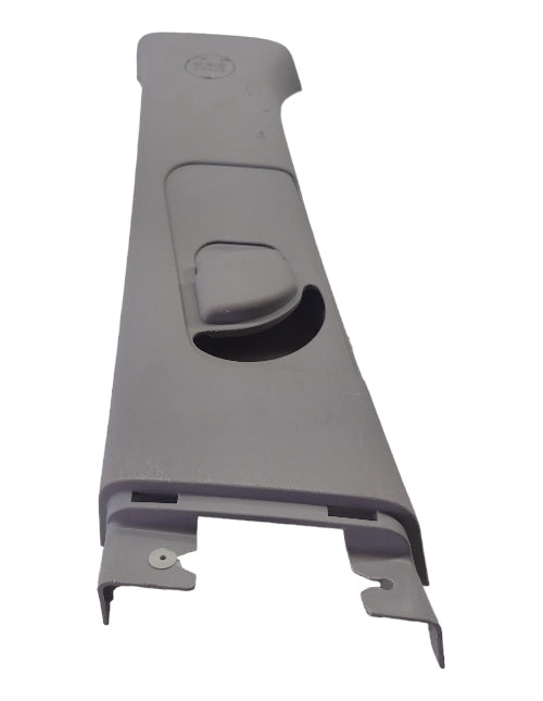 Moldura Coluna Cinto Lado Esquerdo Hyundai I30 2010 A 2012