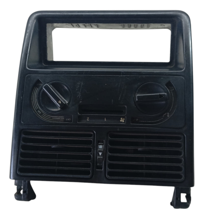 Moldura Do Painel Central Fiat Uno Fire 1999 A 2001 Detalhe