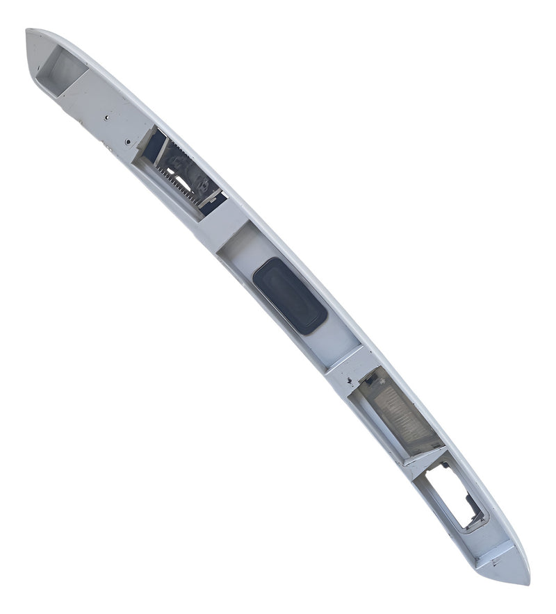 Moldura Luz Placa Renault Megane Grandtur 2007 A 2013 Origin