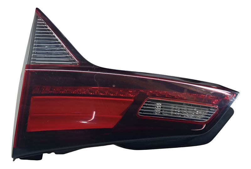 Lanterna Traseira Direita Porta Malas Honda Hrv Com Detalhe