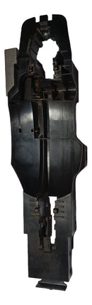 Suporte Maçaneta Externa Dianteira Esquerda Nissan Versa Ori