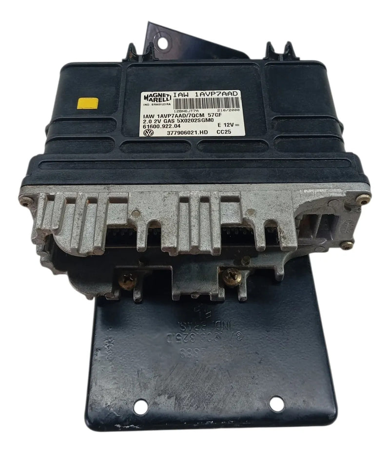 Modulo De Injeção Vw Santana Parati 1999 A 2007 Iaw 1avp7aad