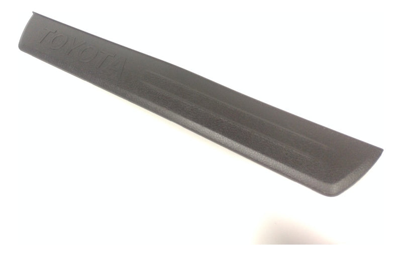 Soleira Externa Dianteiro Direito Hilux Sw4 2016-2019 Origi